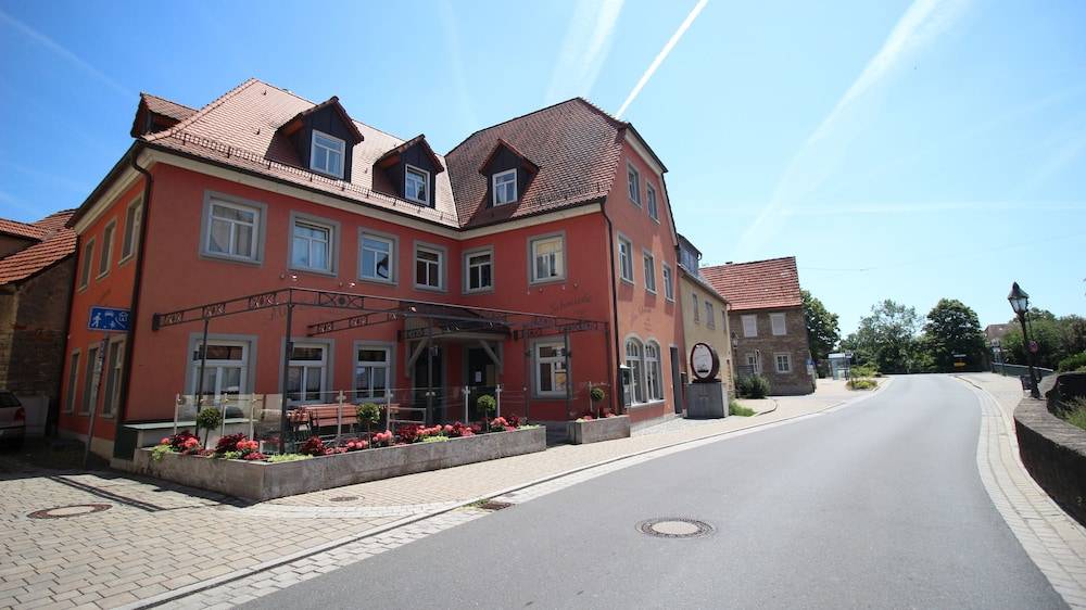 Aparthotel Alte Schmiede Dettelbach 1