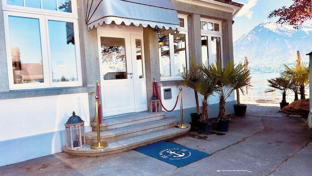 Boutique Hotel Niesenblick - direkt am Thunersee gelegen mit SELF CHECK IN & digitaler Rezeption 2