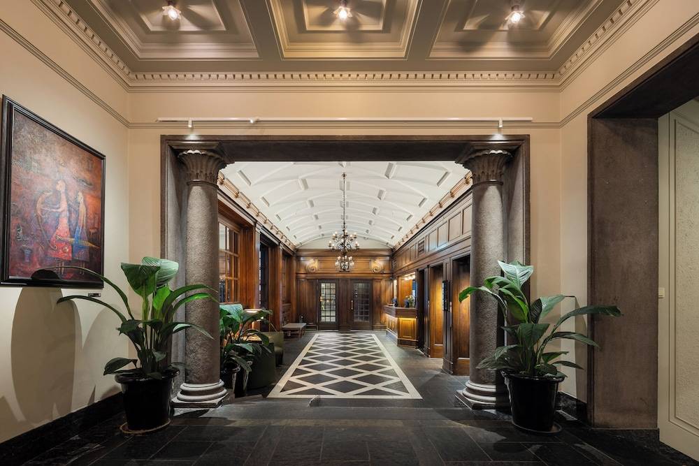 Grand Hotel Terminus 2