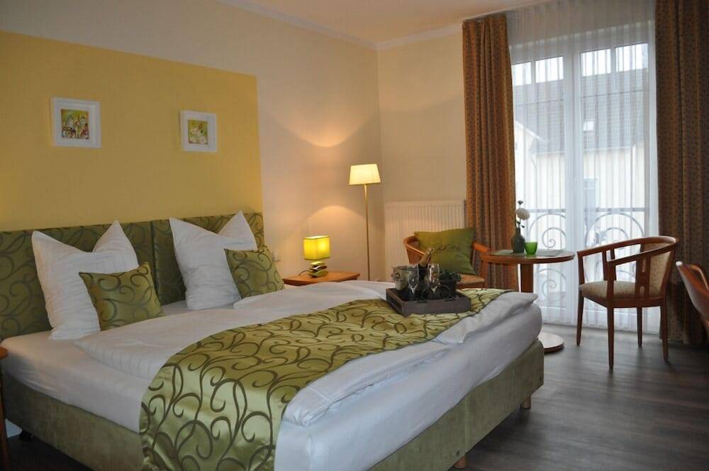 Landhotel Gillenfelder Hof 1