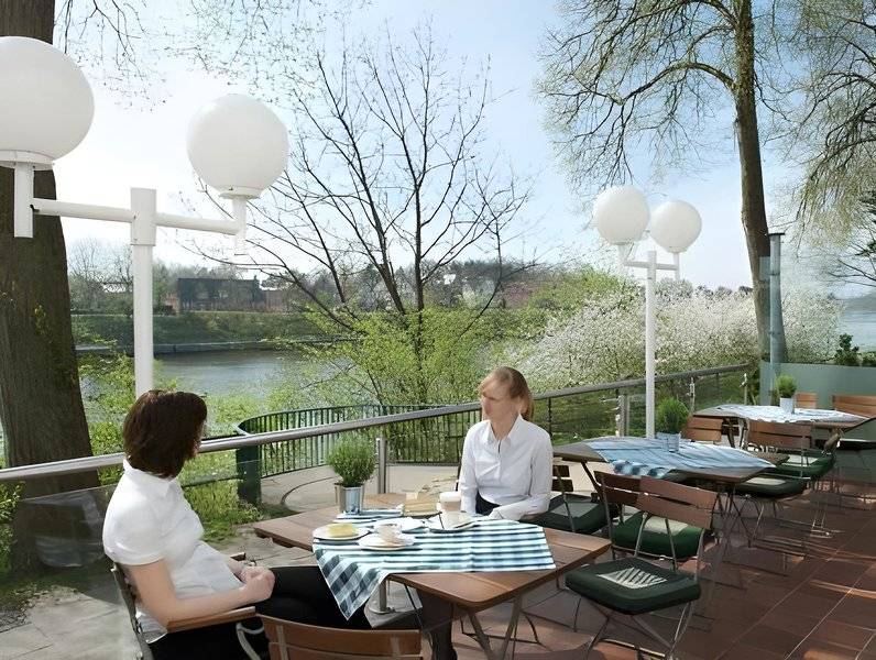 Conventgarten Hotel & Restaurant - direkt am Nord-Ostsee-Kanal 2