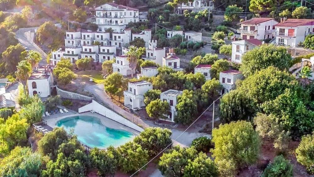 Hotel Hydra Club 1