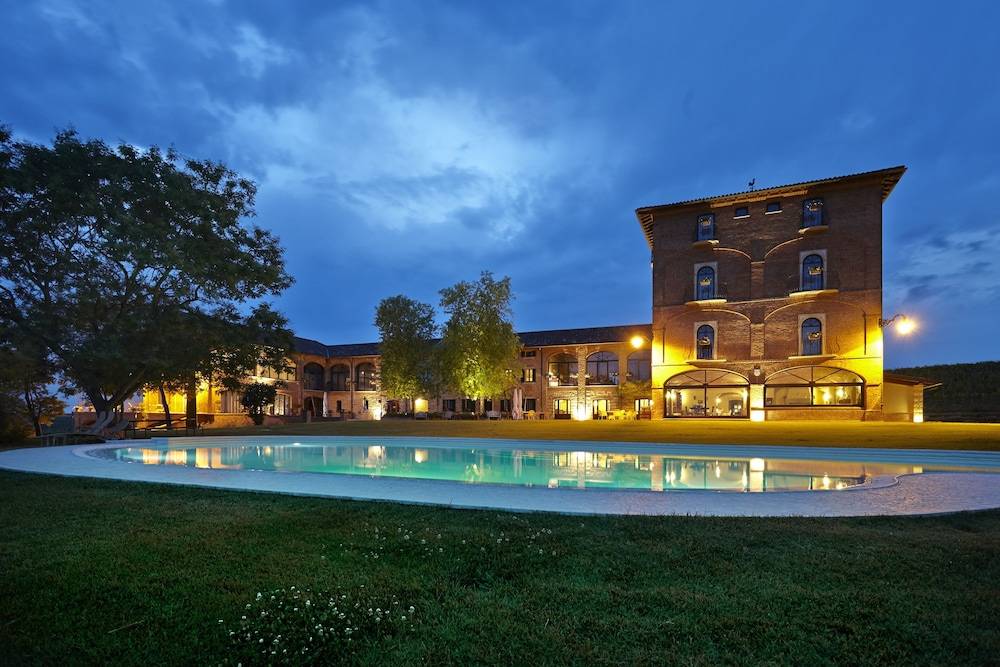 Tenuta Montemagno Relais & Wines 1