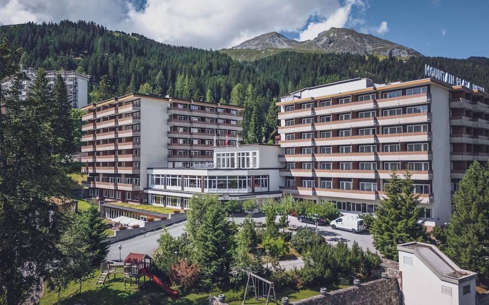 Mountain Plaza Hotel 1