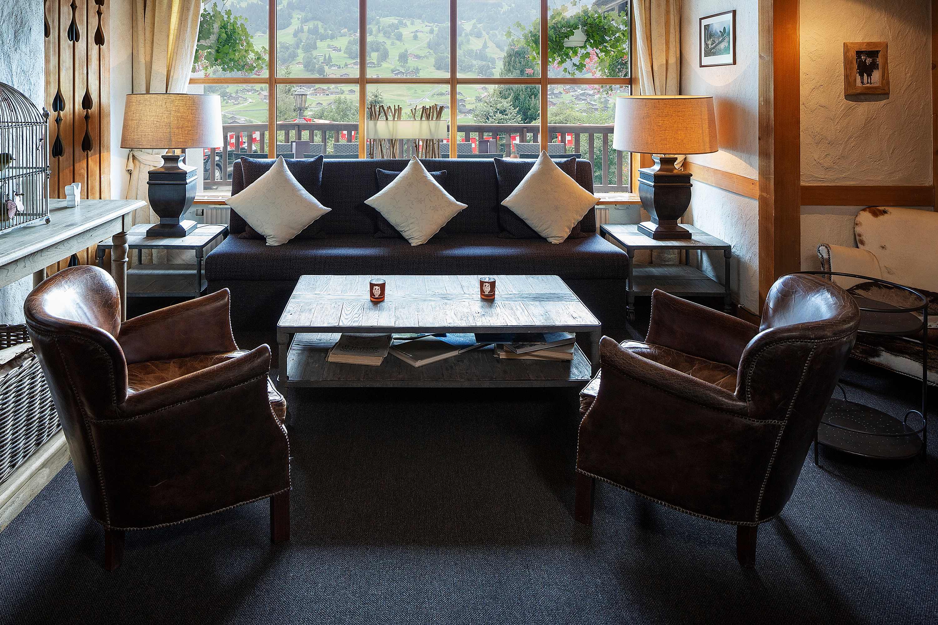 Basic Rooms Jungfrau Lodge 1
