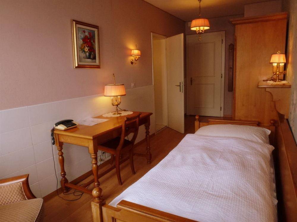 Hotel Central Continental 2