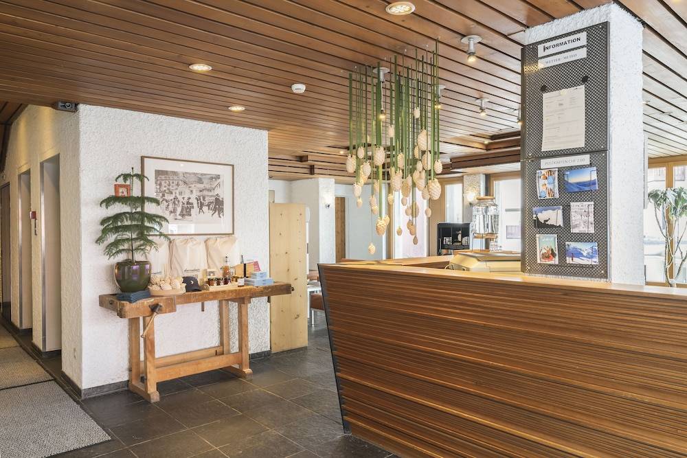 Hauser Hotel St. Moritz 2