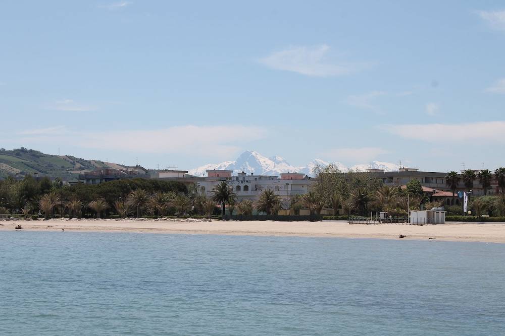 Hotel San Remo - All Inclusive - Fronte Mare - Spiaggia Privata 1