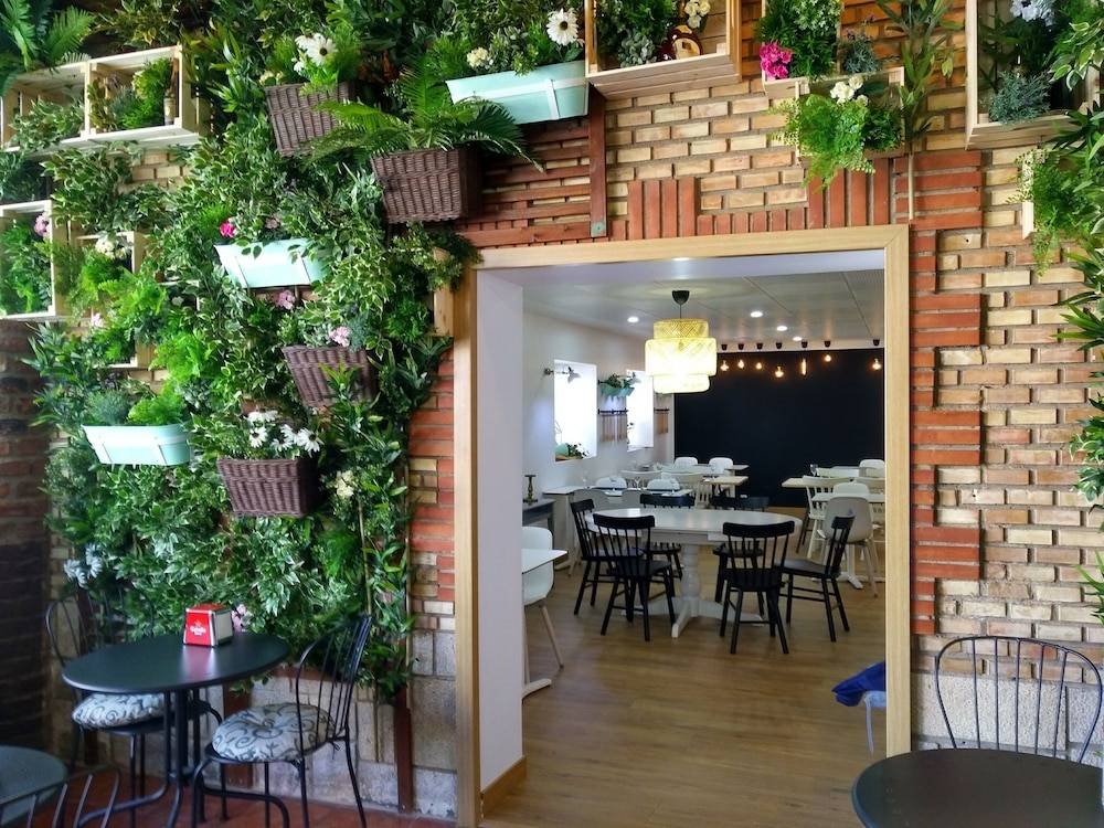 El Portazgo Restaurante Hostal La Cisterniga 1
