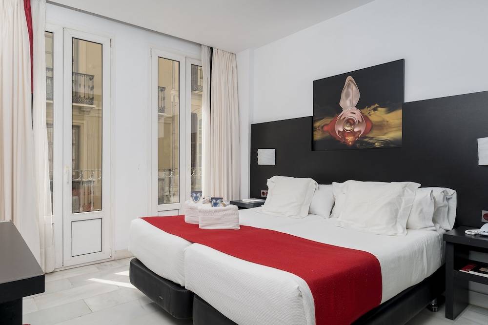 Hotel del Pintor by Hoteles con Cultura 1