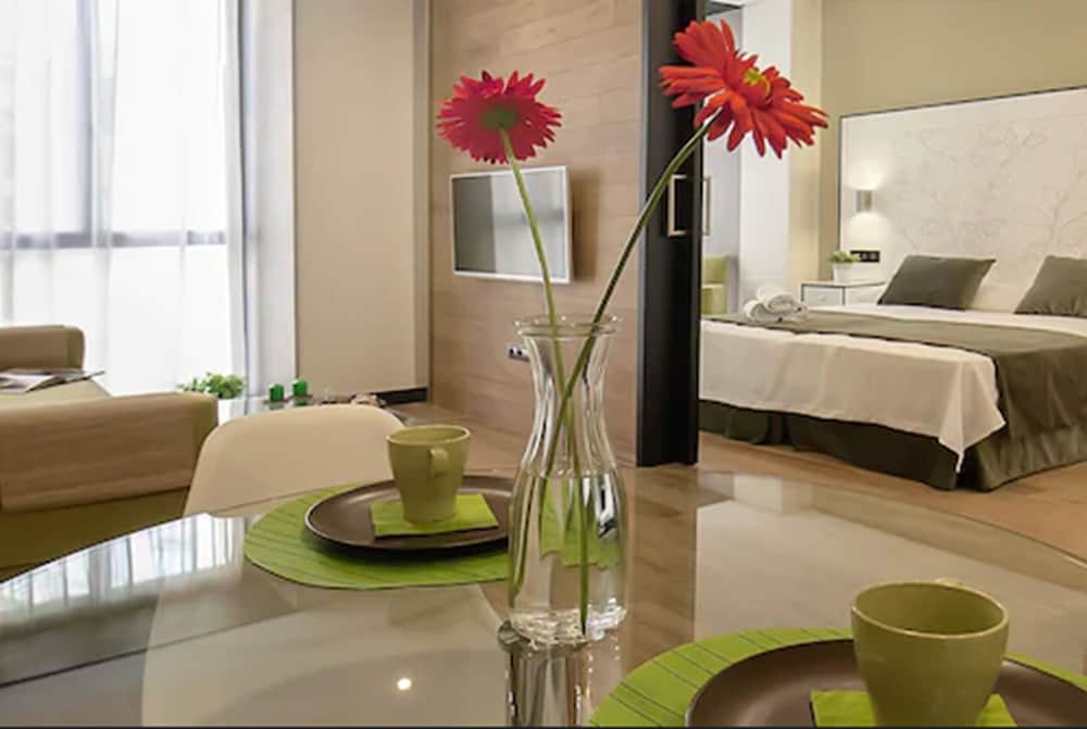 Apartamentos Suites Oficentro Deluxe 1