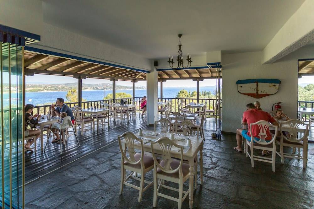 Agionissi Resort 2