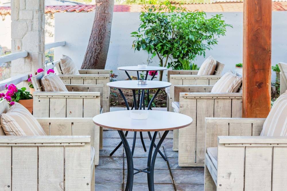 Hesperides Hotel Pefkochori 2