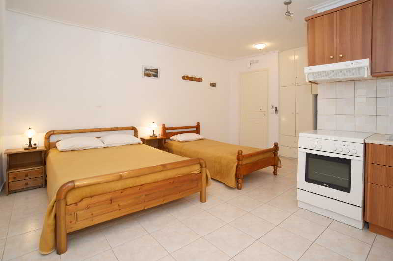Dimitris Studios 2