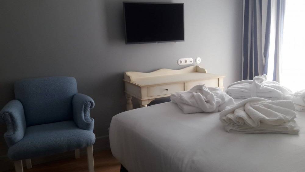 Aenos Hotel 2