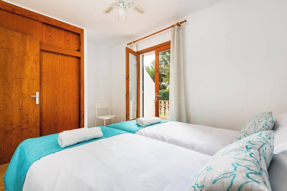 Apartamentos Mar Blanca by Mauter Villas 2