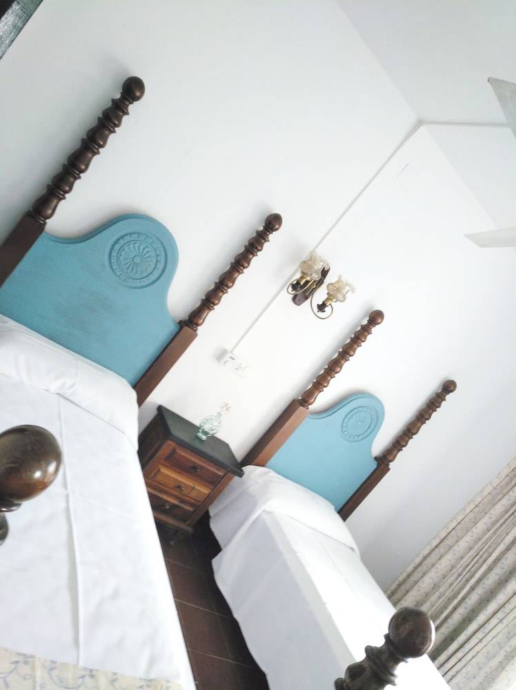 Zhimbad B&B by the sea 1