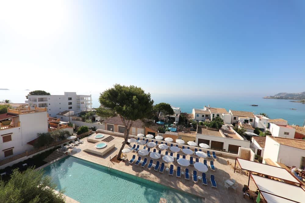 Hotel Clumba 1