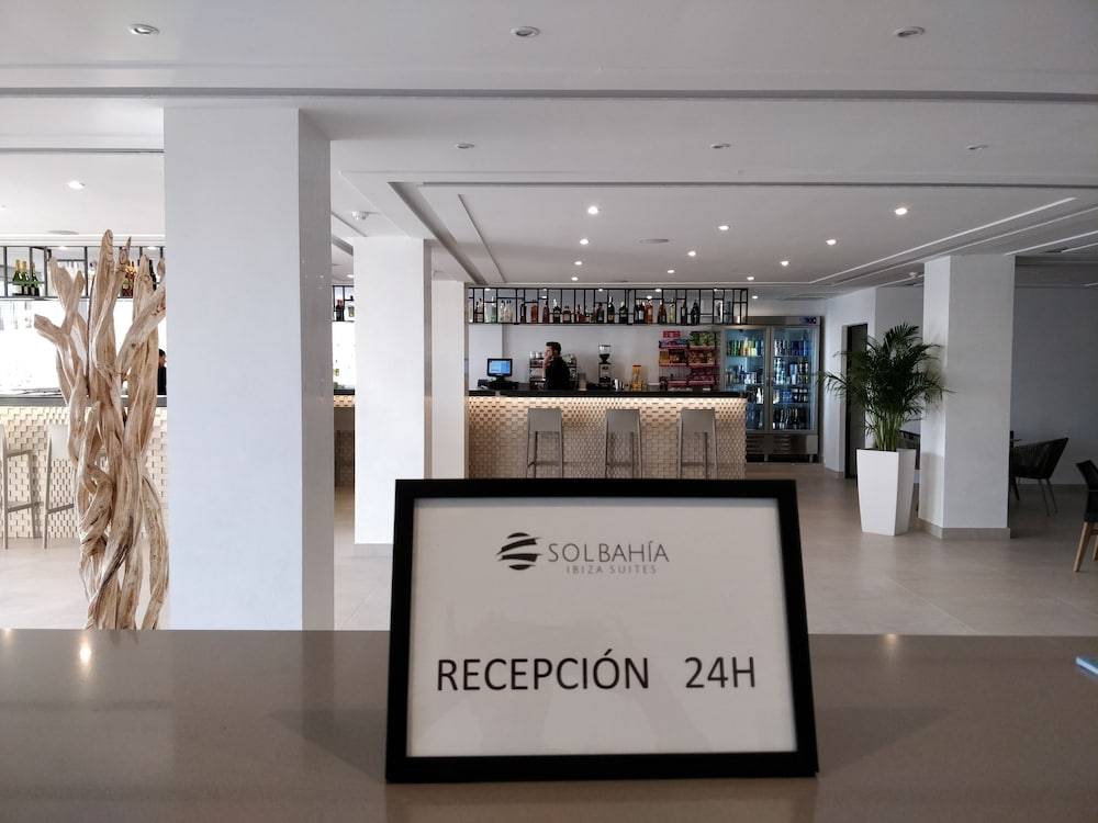 Sol Bahía Ibiza Suites 2