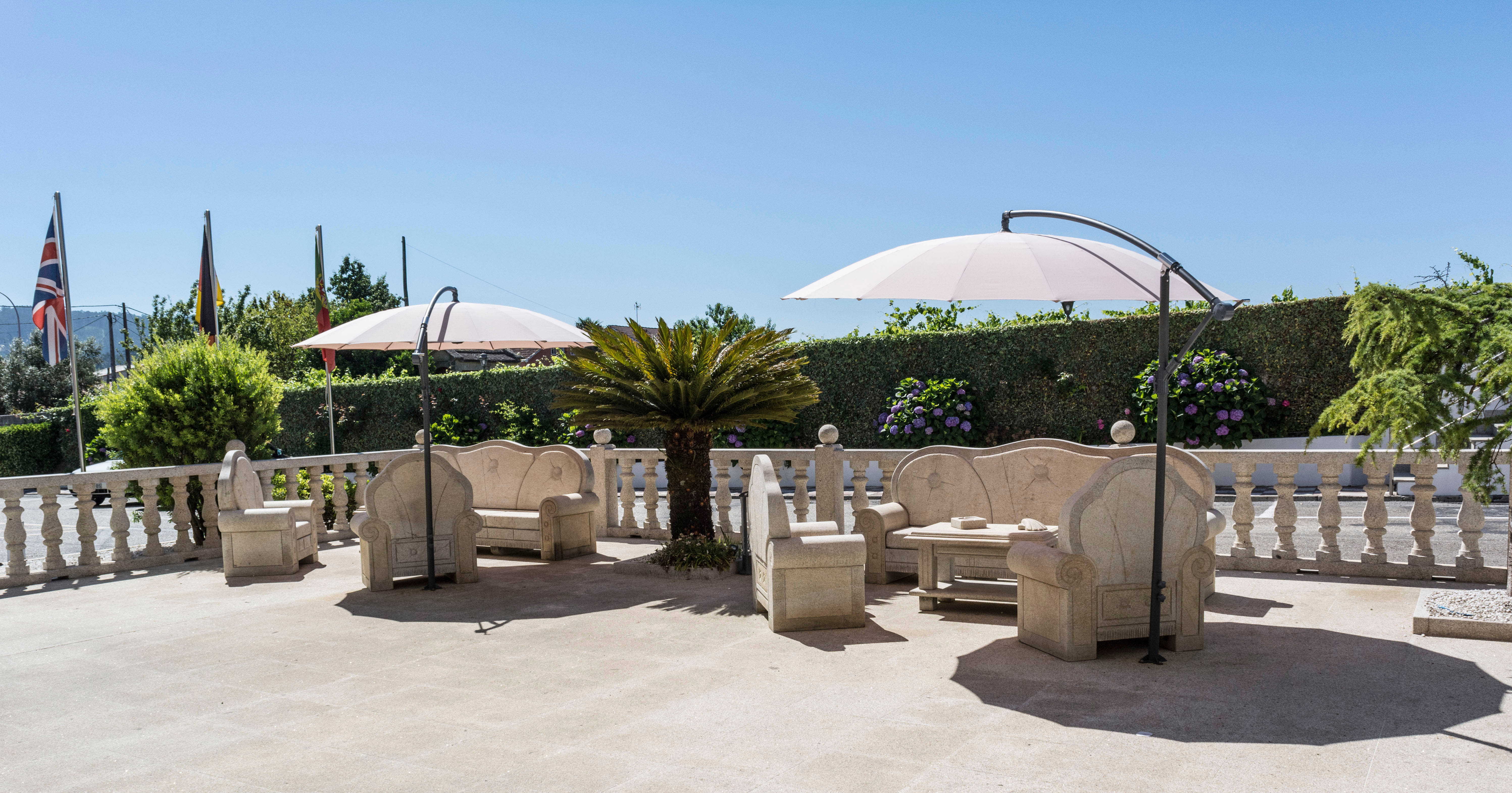 Hotel Nuevo Vichona Spa 3 estrellas Superior 1