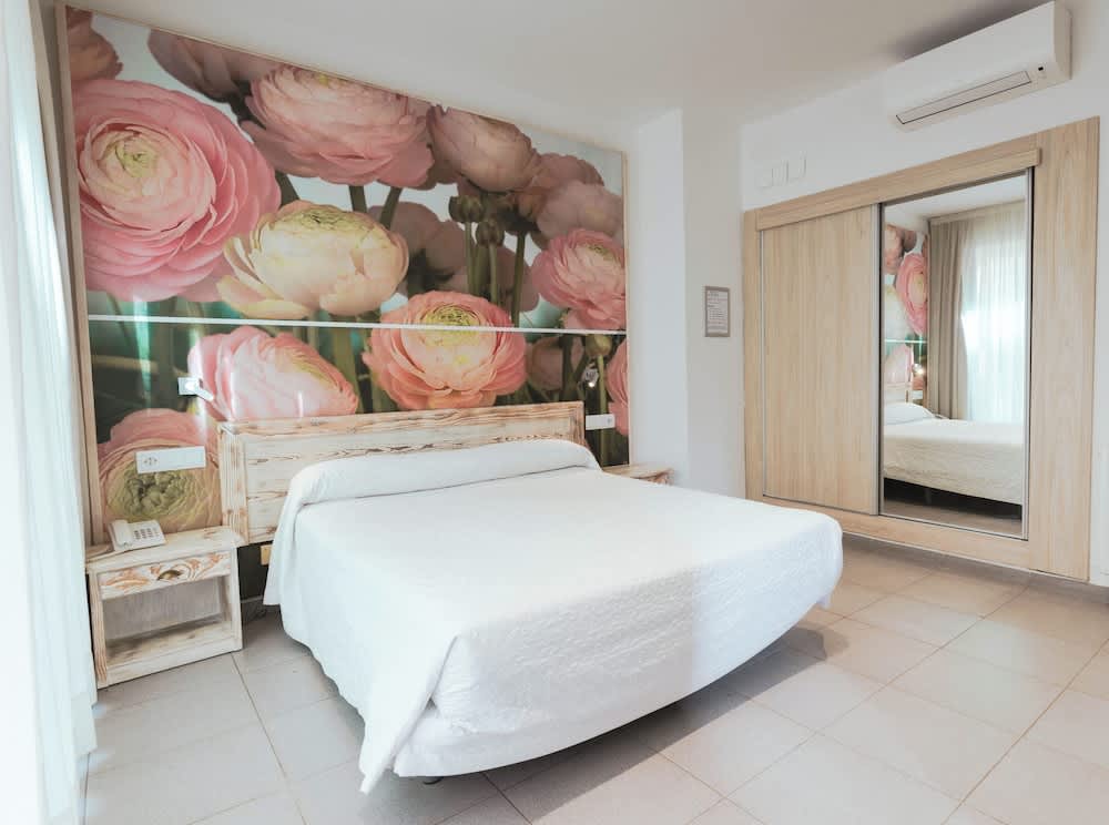 Hotel S'Agoita 1