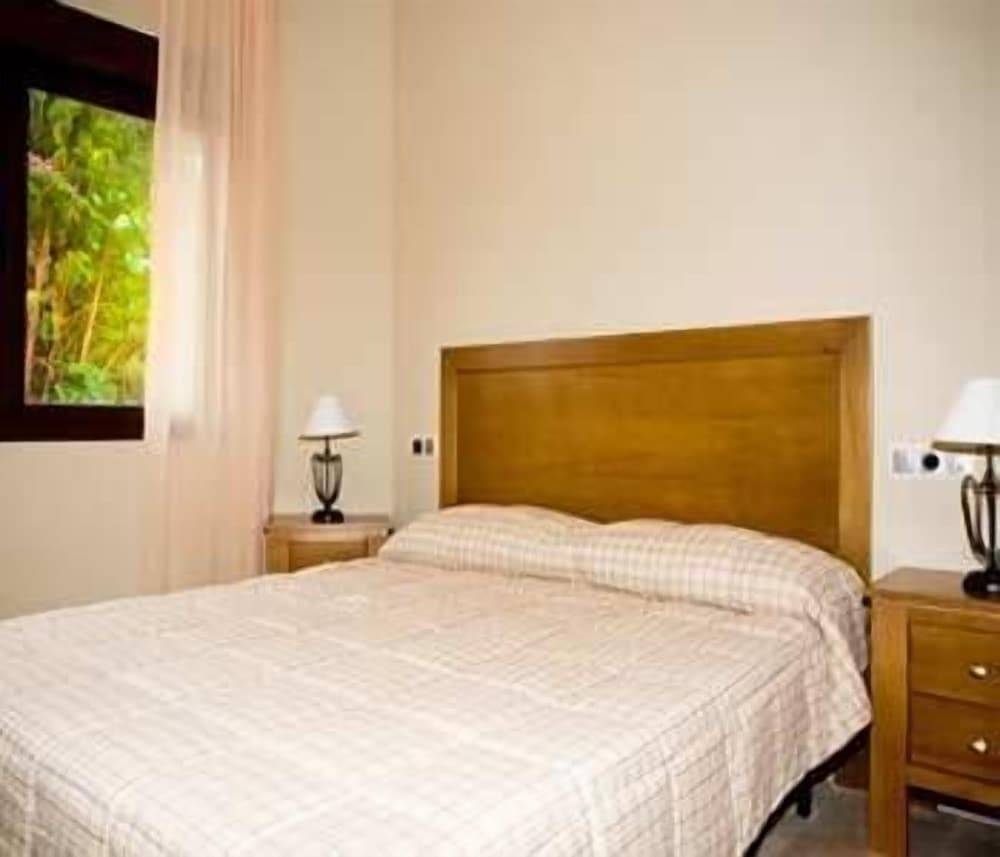 Apartamentos Turísticos La Castilleja 2