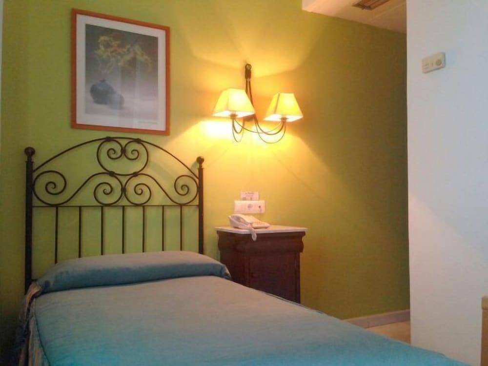 Hotel Maestre 2