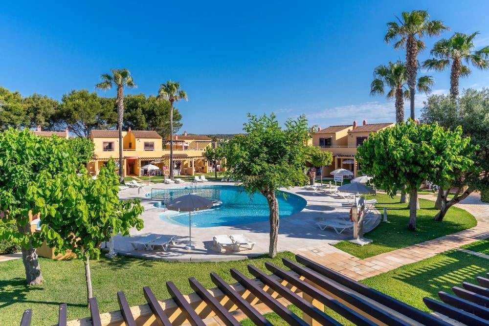 Apartamentos Ses Anneres 1
