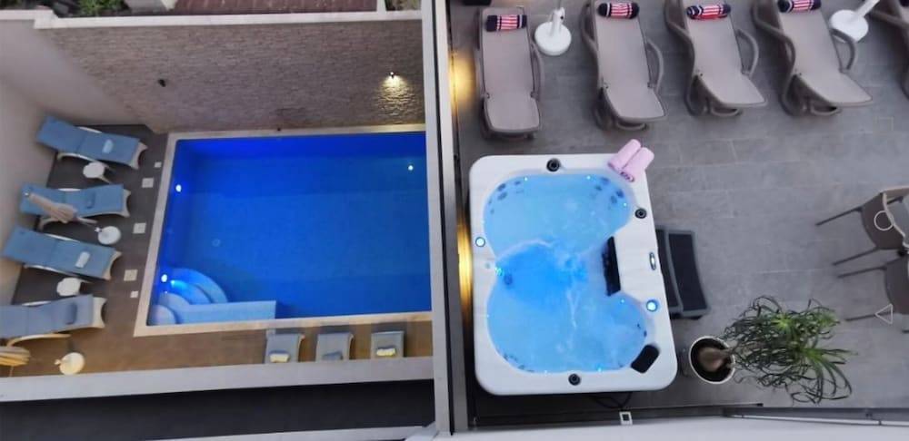 Luxury Rooms Pino 1
