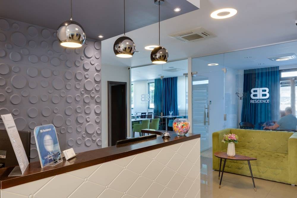 BB Residence 2