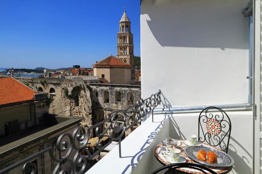 La Porta Luxury Rooms 1