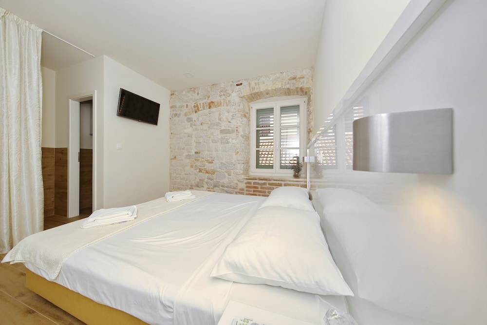 Idassa Atrium rooms 2