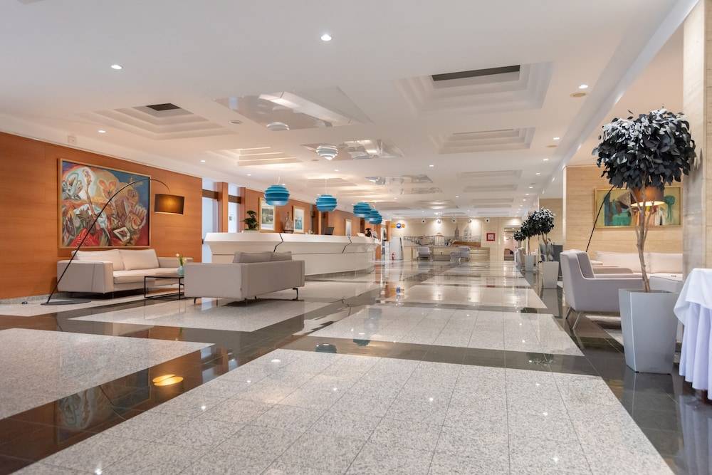 Hotel Kolovare 1