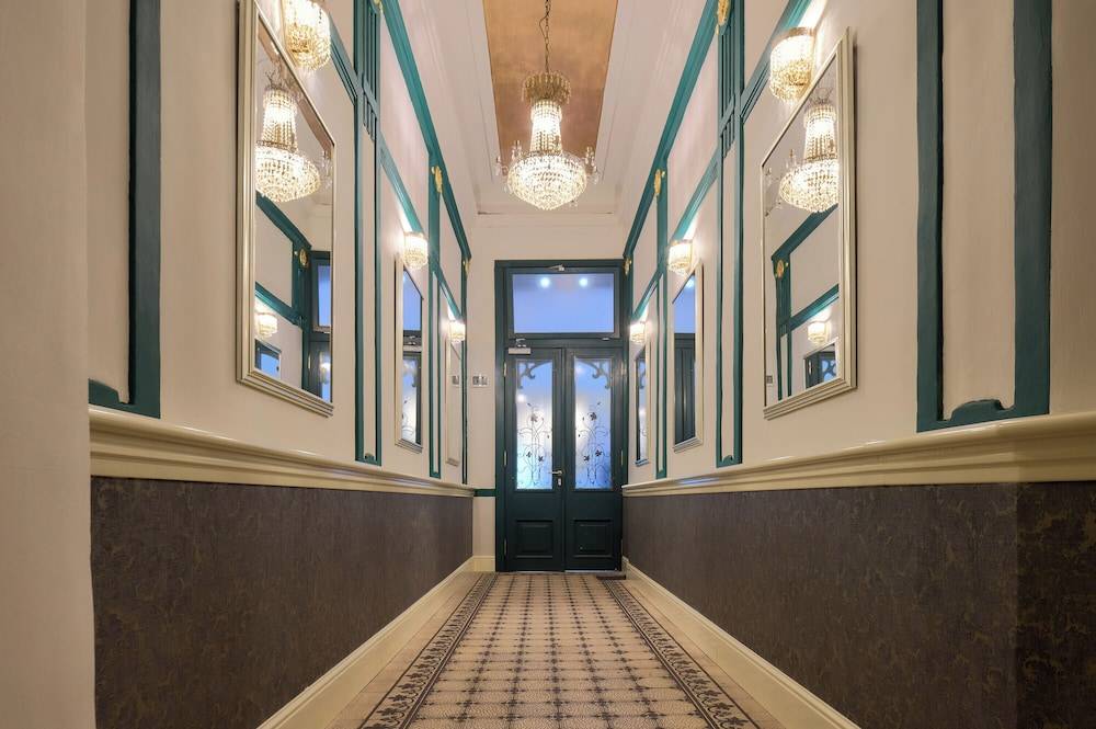 Piazza Heritage Hotel 2