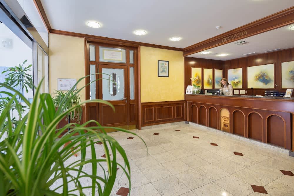 Hotel Villa Bacchus 2
