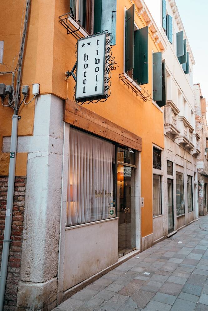 Hotel Tivoli 1