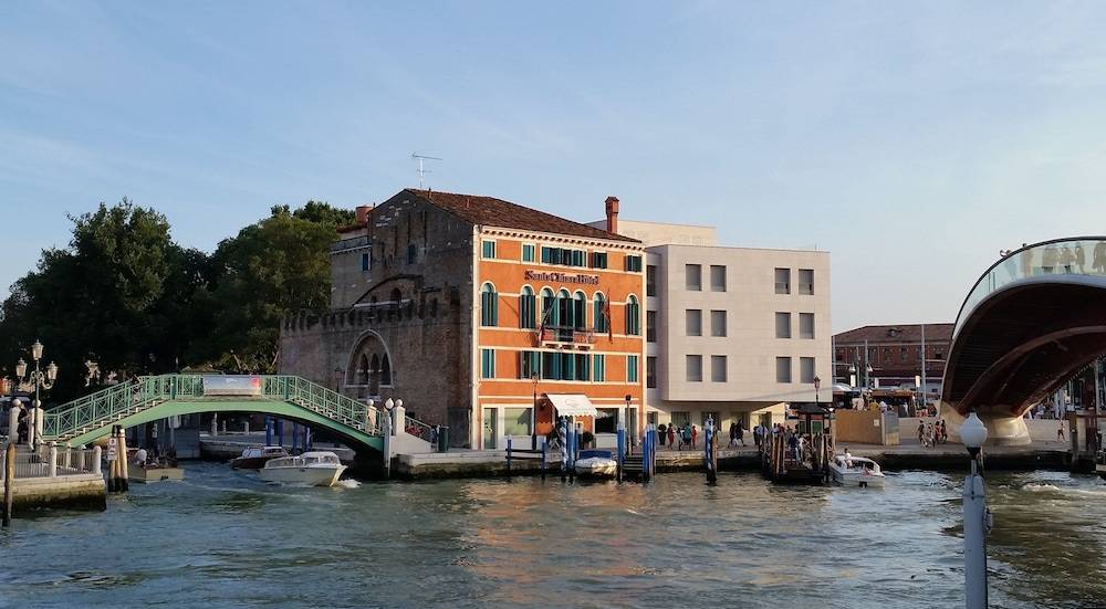 Hotel Santa Chiara 1