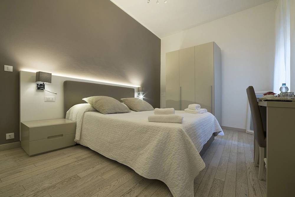 Al Portico Guest House 1