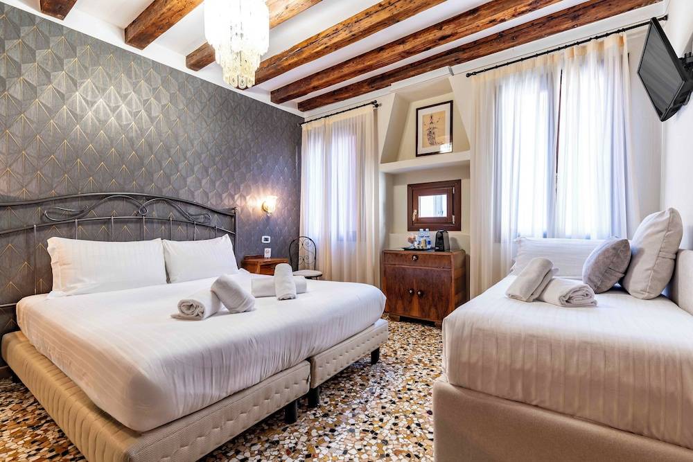 Locanda Art Deco 1