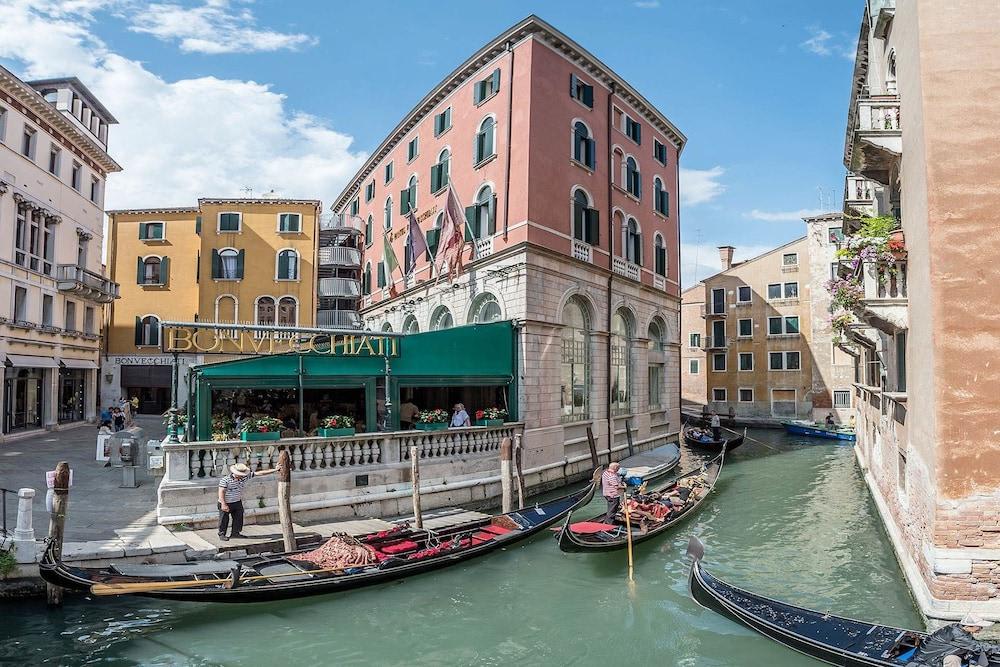 Bonvecchiati Hotel 1
