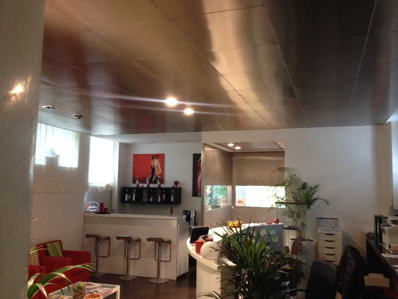 Hotel Angi 1