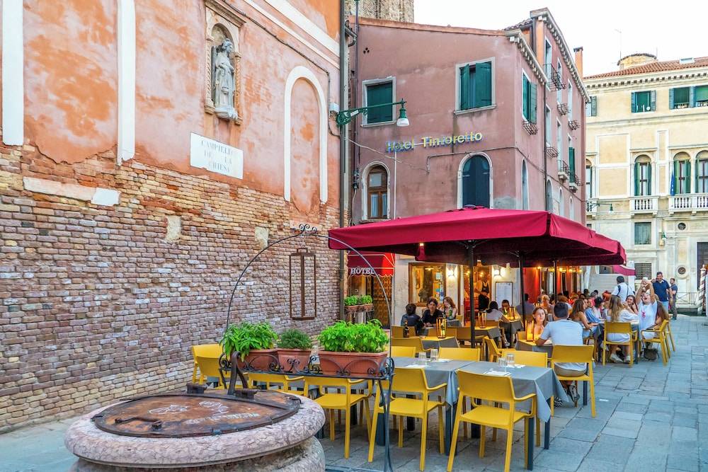 Hotel Tintoretto 1
