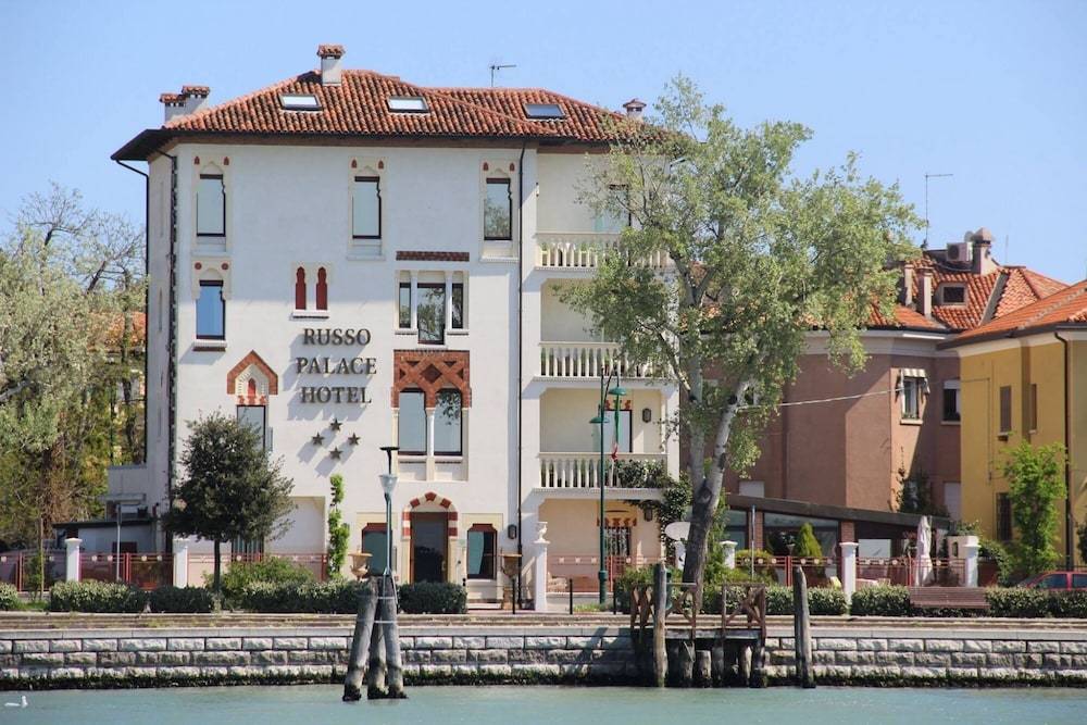 Hotel Russo Palace 1