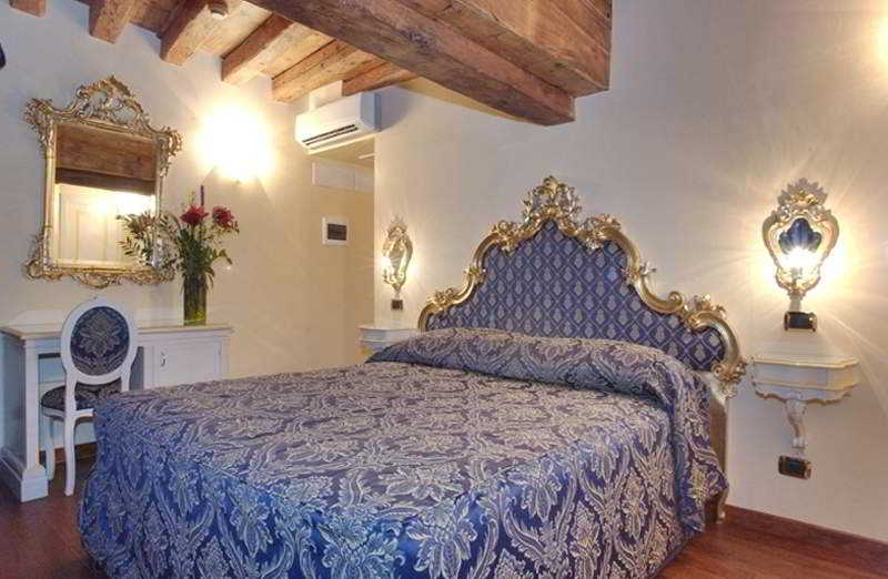 Hotel Vecellio Venice on the Lagoon 2