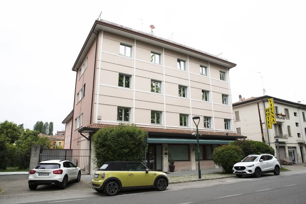 Hotel Vienna 1