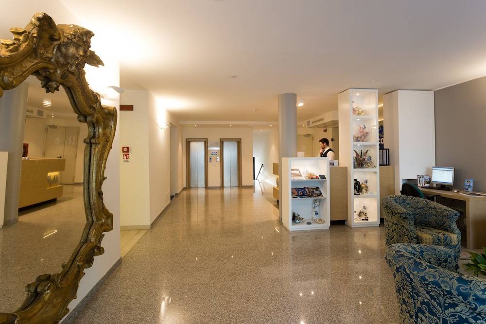 Hotel Airmotel 2
