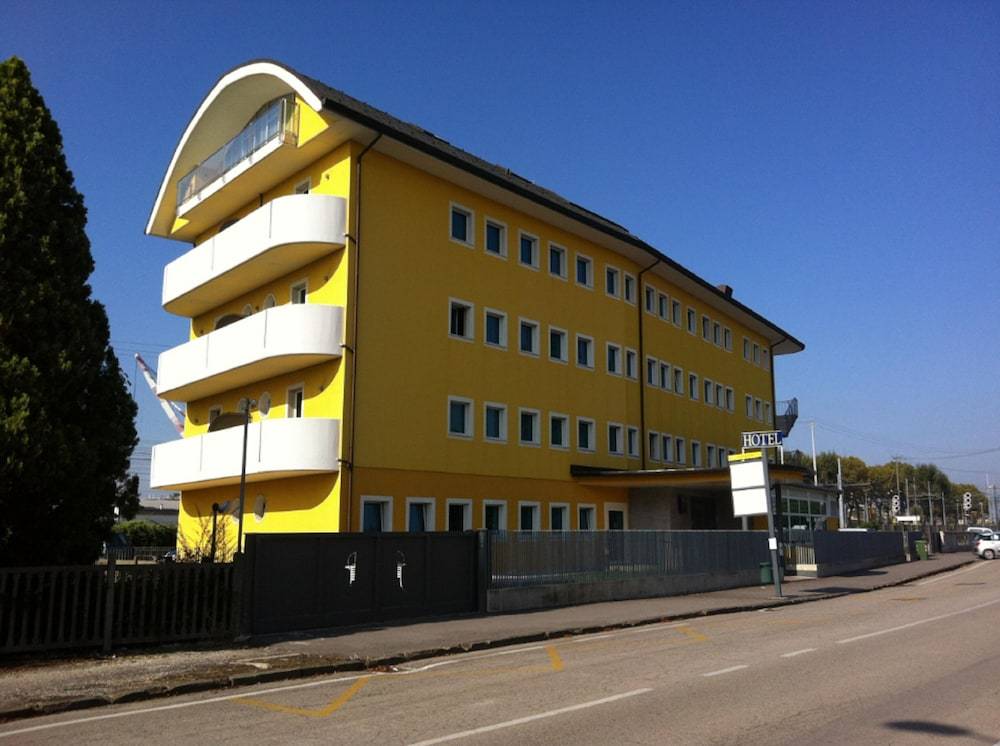 Hotel Alverì 1
