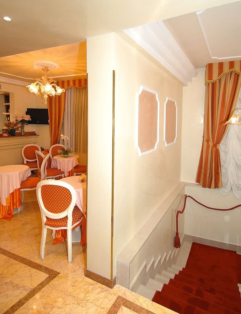 Hotel San Luca Venezia 2