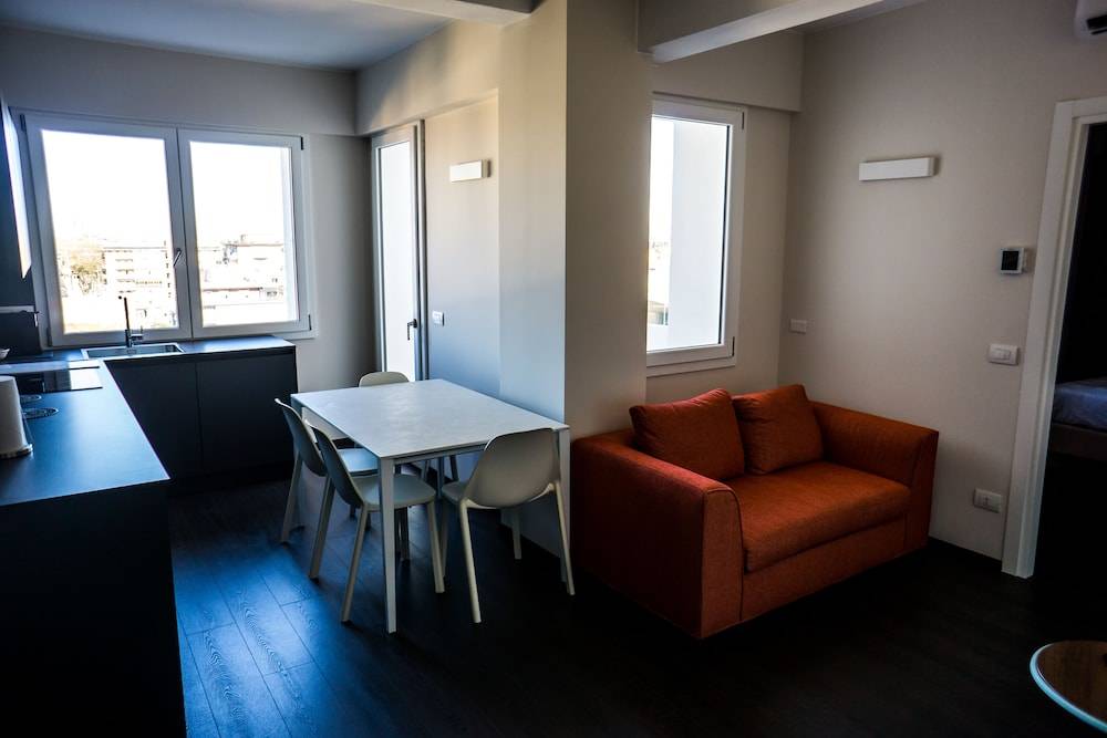 Venice Terminal Apartments & Suites 1