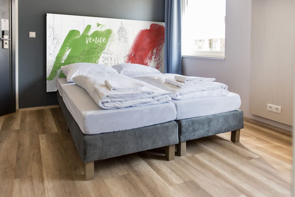 a&o Hostel Venezia Mestre 1